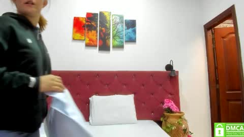 Ruth online show from December 21, 2025, 1:18 pm