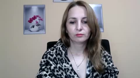 Ruth online show from December 2, 2025, 10:42 am