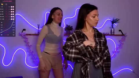 Snapshot of ruthsanders chatting on March 4, 2025, 7:41 am Kaete and Mary online show from March 4, 2025, 7:41 am