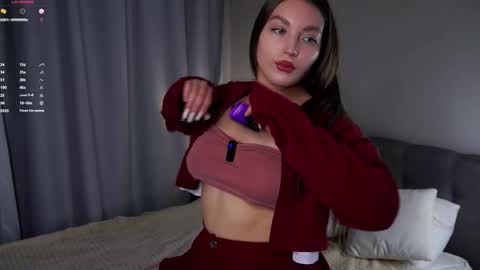 Emma online show from September 19, 2025, 1:12 pm