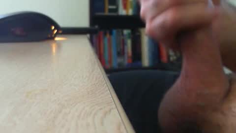 rutmuscle22 online show from November 4, 2025, 3:00 pm