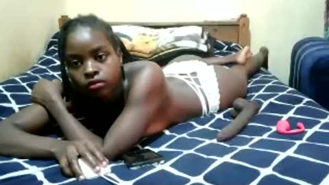 ruu_prettygal online show from June 18, 2026, 7:41 am