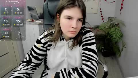 Ruyjin online show from February 11, 2025, 4:24 pm