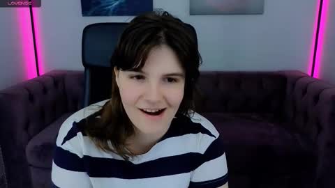 Ruyjin online show from September 13, 2025, 11:32 am