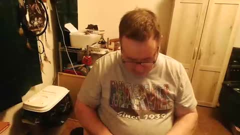 rwzar_0712 online show from October 17, 2025, 4:15 am