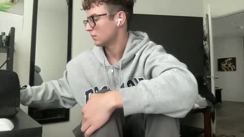 ryan online show from November 20, 2025, 9:25 pm