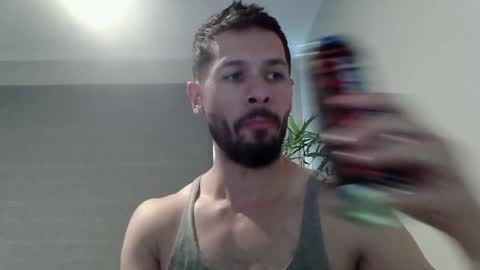 Snapshot of ryan_chatter chatting on May 5, 2026, 12:51 am Ryan online show from May 5, 2026, 12:51 am