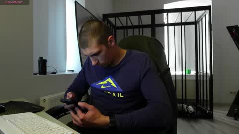 Snapshot of ryan_dozer chatting on September 28, 2025, 6:52 am RYAN DOZER online show from September 28, 2025, 6:52 am