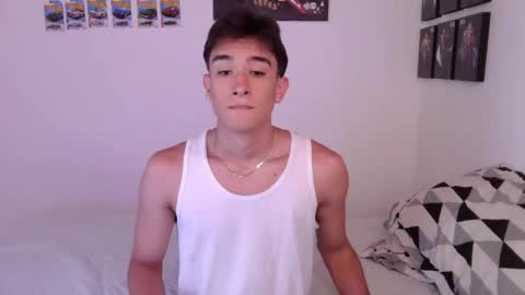 Snapshot of ryan_valentine17 chatting on April 4, 2026, 8:28 pm ryan online show from April 4, 2026, 8:28 pm