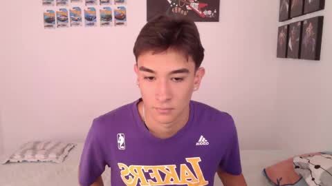 Snapshot of ryan_valentine17 chatting on April 6, 2026, 7:37 pm ryan online show from April 6, 2026, 7:37 pm