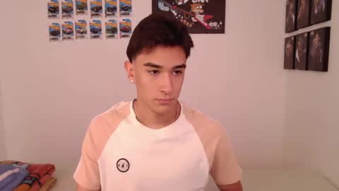 Snapshot of ryan_valentine17 chatting on April 19, 2026, 8:11 pm ryan online show from April 19, 2026, 8:11 pm