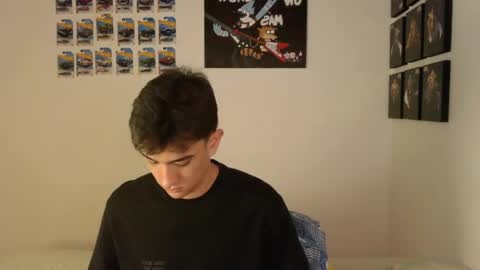 Snapshot of ryan_valentine17 chatting on April 23, 2026, 8:00 pm ryan online show from April 23, 2026, 8:00 pm