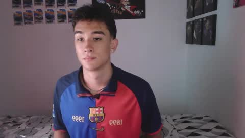 Snapshot of ryan_valentine17 chatting on May 13, 2026, 10:49 pm ryan online show from May 13, 2026, 10:49 pm