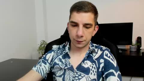 Andrew C. online show from June 5, 2026, 8:03 pm