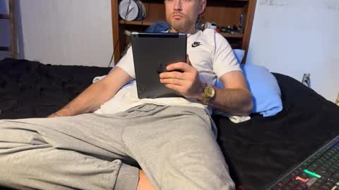 Ryan Jizz online show from October 11, 2025, 2:26 pm