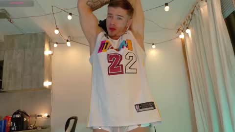 Ryan Blue ig ryannblue online show from September 12, 2025, 12:22 am