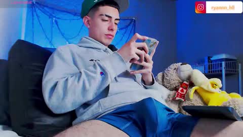 Ryannhill  online show from November 26, 2025, 11:00 am