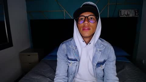 RyanPricee online show from December 21, 2024, 4:41 am