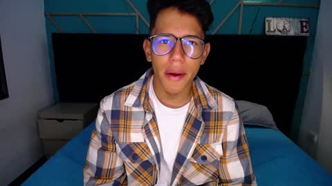 RyanPricee online show from December 28, 2024, 2:54 am