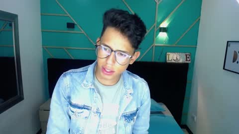 RyanPricee online show from December 31, 2024, 2:51 am