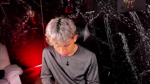 ryderstone_ online show from November 3, 2025, 4:58 am