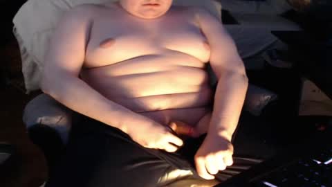 Snapshot of ryguy323 chatting on May 5, 2026, 7:27 am Dennis online show from May 5, 2026, 7:27 am