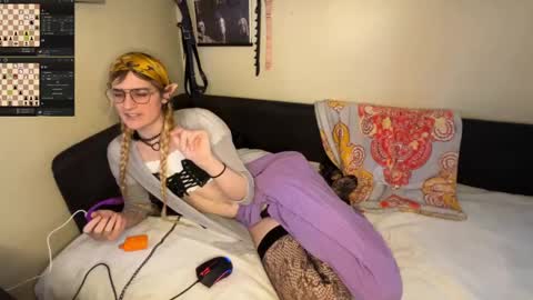 Ryn Michele online show from March 1, 2025, 4:44 pm