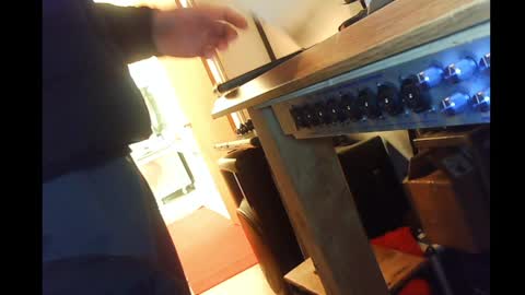 rynoxox online show from January 28, 2025, 5:32 am