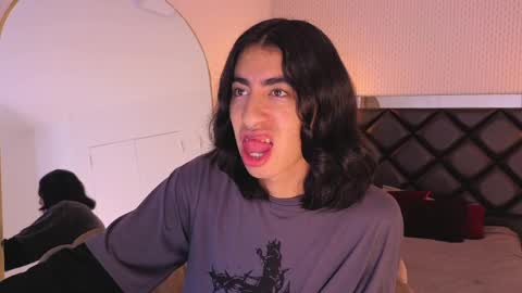 Ryo online show from April 3, 2026, 3:59 am