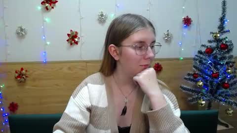 RysaKosaYlya online show from January 11, 2025, 3:09 pm