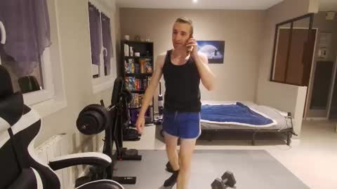 Snapshot of ryukukamifr chatting on February 12, 2026, 6:47 pm Ryuk FR online show from February 12, 2026, 6:47 pm