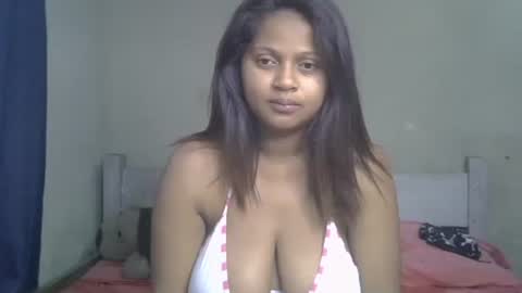 Snapshot of rywanna chatting on April 2, 2026, 10:46 am rywanna online show from April 2, 2026, 10:46 am
