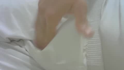 Cloney online show from October 28, 2025, 6:32 pm