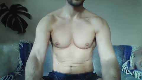 s43_ online show from January 20, 2025, 12:39 pm