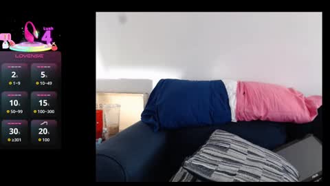 Snapshot of s496925 chatting on October 29, 2025, 3:25 pm s496925 online show from October 29, 2025, 3:25 pm