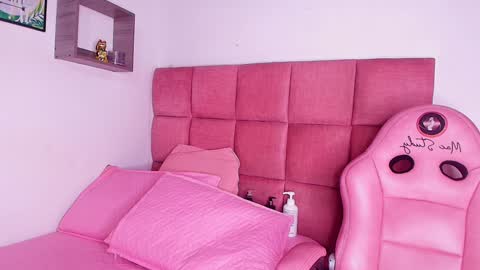 Samantha online show from February 4, 2025, 3:11 am