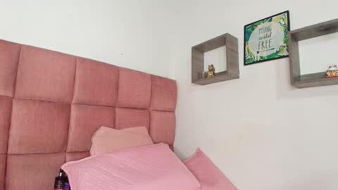 Samantha online show from February 11, 2025, 2:57 am