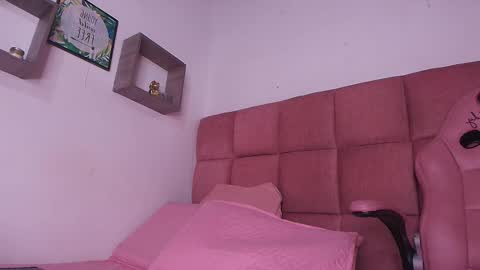 Samantha online show from February 18, 2025, 3:10 am