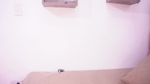 Samantha online show from September 12, 2025, 3:39 am