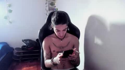 Danny online show from November 30, 2025, 6:45 pm