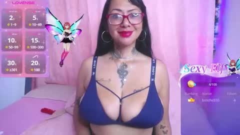 saalomee 1 online show from February 8, 2025, 1:44 pm