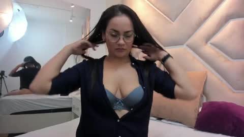 SARA online show from November 5, 2025, 11:54 am