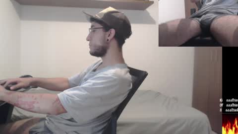 Snapshot of saat_hiel chatting on December 3, 2024, 12:02 am Saat online show from December 3, 2024, 12:02 am