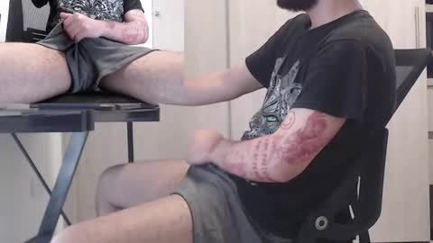 Saat online show from October 6, 2025, 5:54 pm