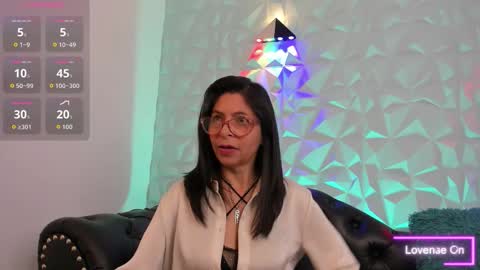 sabinadeluxe_cg online show from October 17, 2025, 1:35 pm