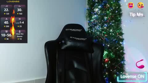 Snapshot of sabinamerchetti_ chatting on December 4, 2024, 6:33 am Sabina Merchetti online show from December 4, 2024, 6:33 am