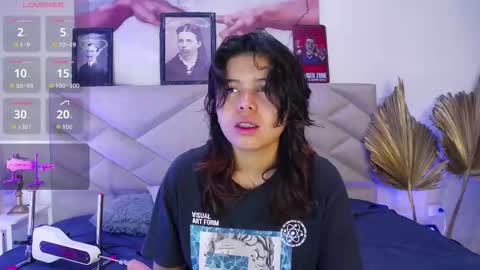 Snapshot of sabinamerchetti_ chatting on October 1, 2025, 2:17 am Sabina Merchetti online show from October 1, 2025, 2:17 am