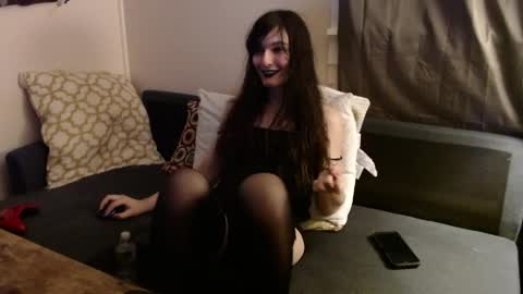 sabinewinters online show from May 16, 2026, 12:51 am