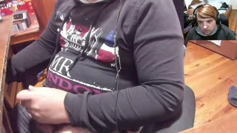 1141323  my Lord Mister Max   moms treasure online show from October 19, 2025, 12:44 am