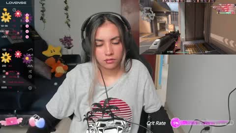 Snapshot of sabrina_chester_02 chatting on January 28, 2025, 6:07 pm Angie online show from January 28, 2025, 6:07 pm